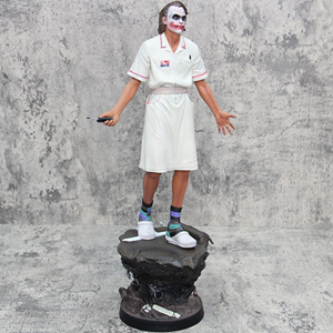 اکشن فیگور جوکر ایستاده با لباس پرستاری Joker Action Figure
